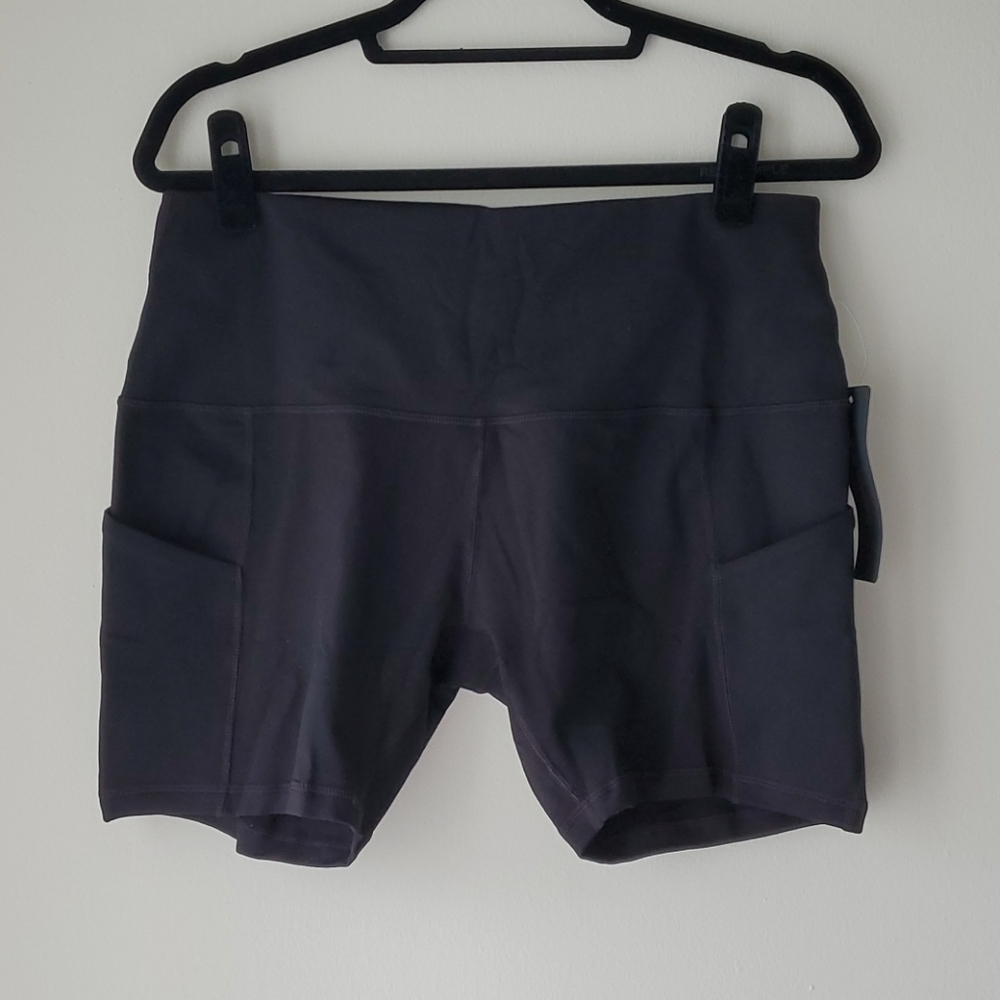 Workout shorts